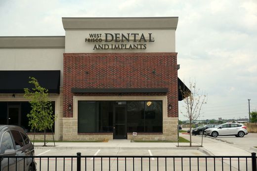 West Frisco Dental And Implants - Dentist Frisco TX.JPG