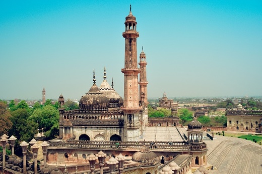 haldwani to lucknow cabs.jpg