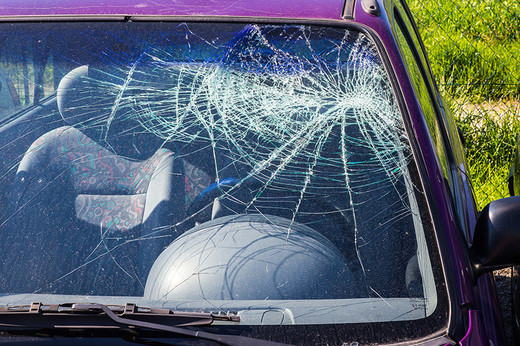 windscreen-crack.jpg